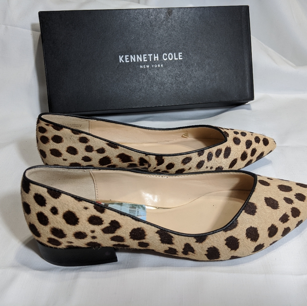 Kenneth Cole Camellia Animal print Pointed toe flats in Calf Hair Leather Sz 7